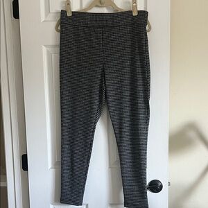 Gray and black Houndstooth Leggings
